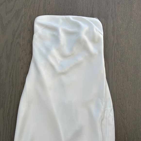 Retrofete White Strapless Maxi Dress - Picture 9 of 16